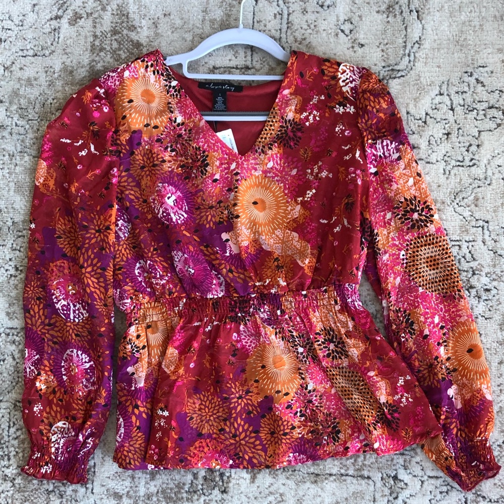 NEW a…love story Smocked Waist Puff Sleeve V-neck Blouse (Size Small)